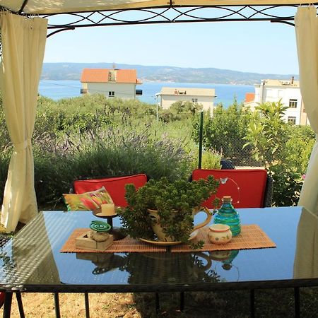 Apartments Petrada أوميس المظهر الخارجي الصورة
