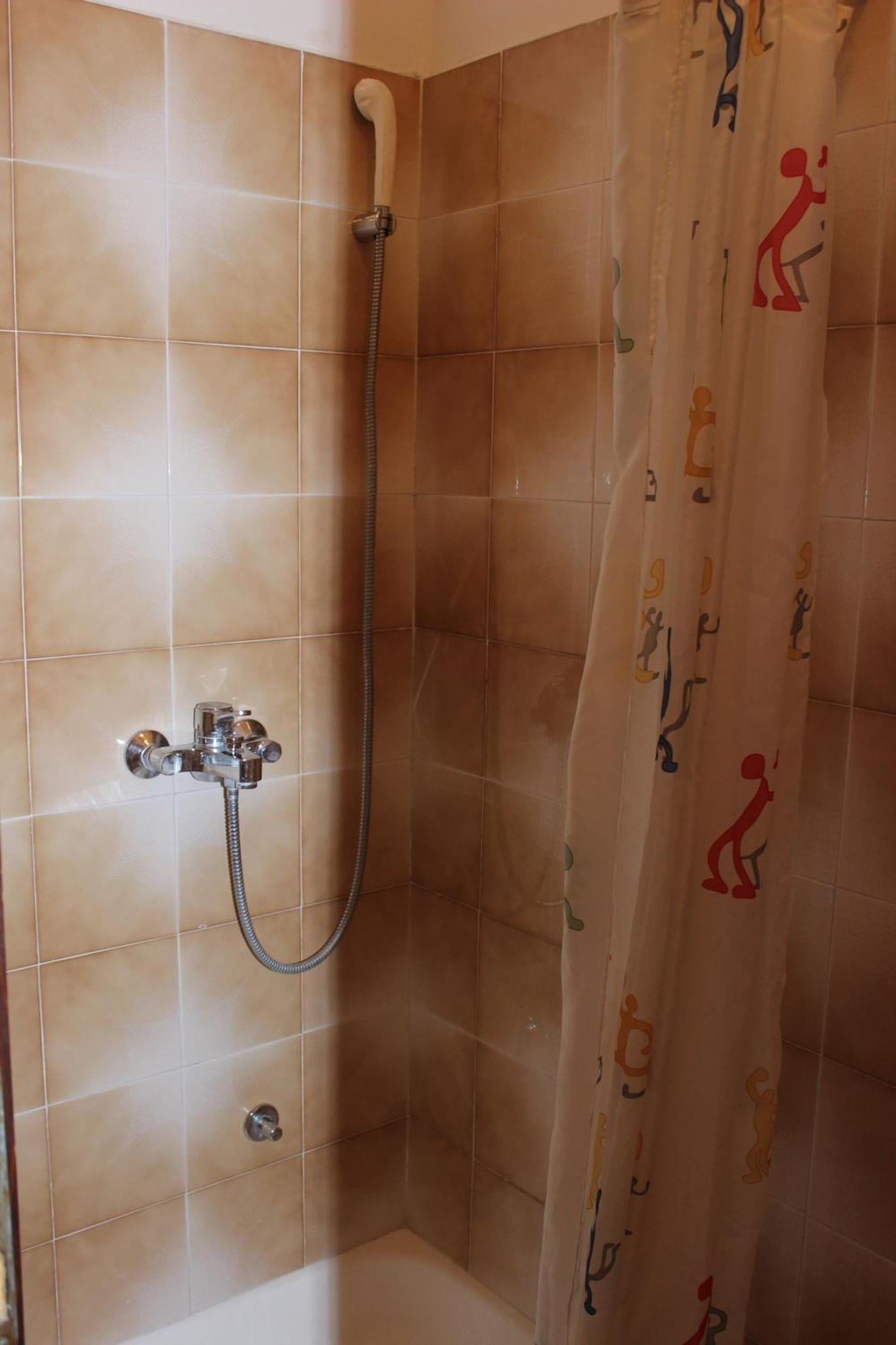 Apartments Petrada أوميس الغرفة الصورة